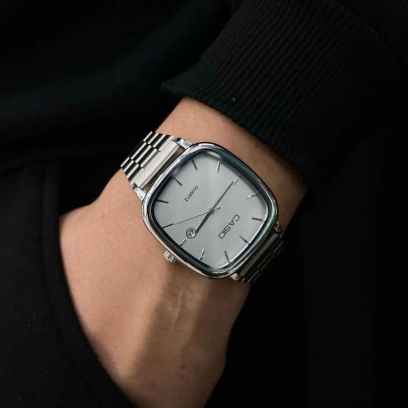 𝙑𝙞𝙫𝙚𝙣𝙯𝙖™- Casio Edition Classic Watch | ساعة كلاسيكية إصدار كاسيو